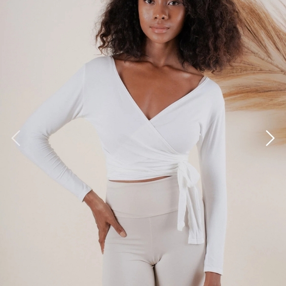 Indigo Luna Agni Wrap Top - Picture 1 of 4